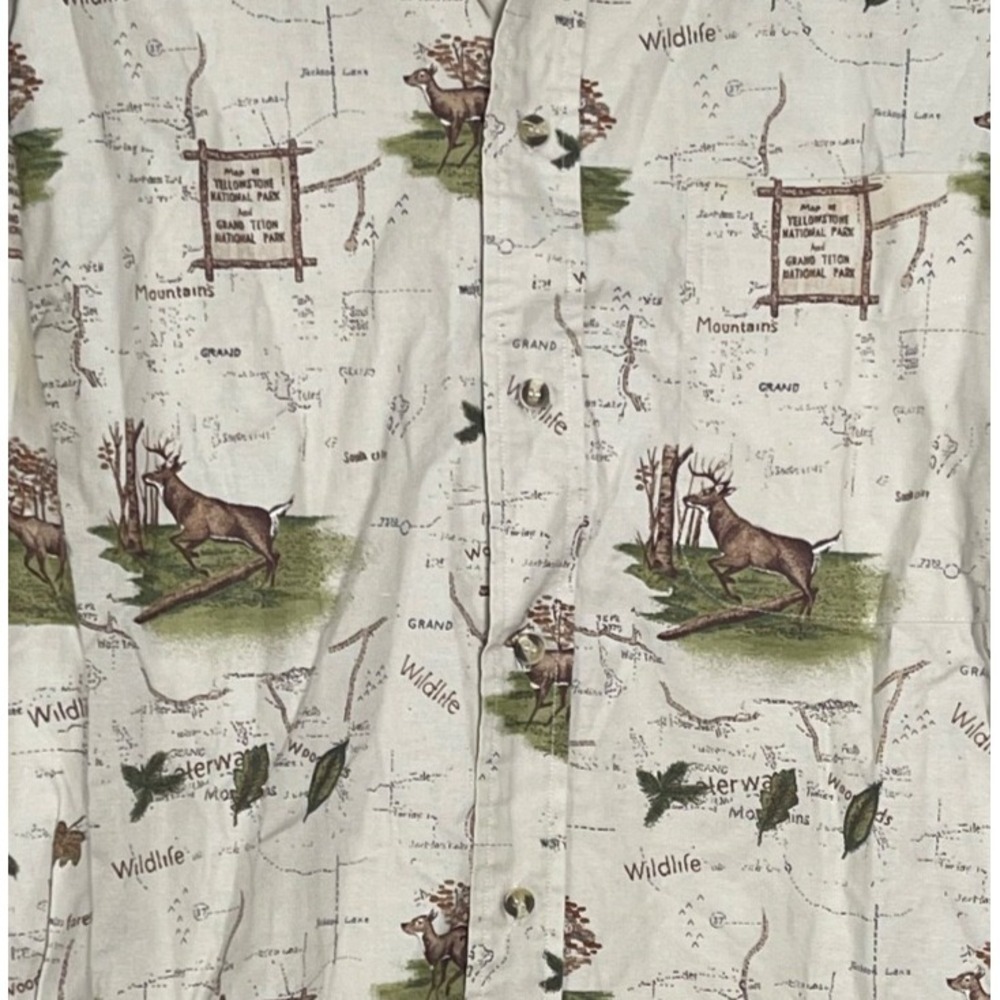 Redhead Shirt Mens Size Medium Tan Hunting Deer Wildlife‎ AOP  Park